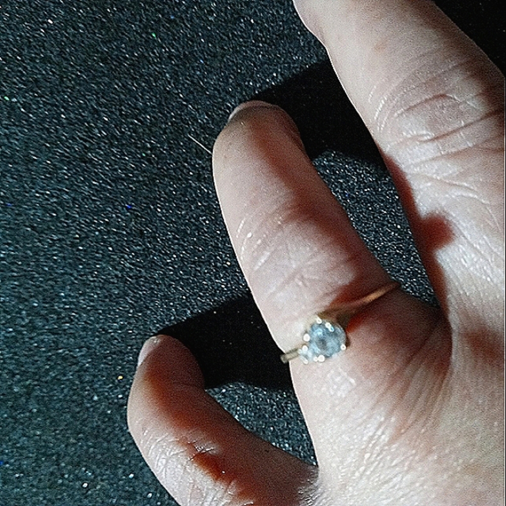 Genuine 14k Gold 2 Stone CZ Ring - Picture 13 of 13